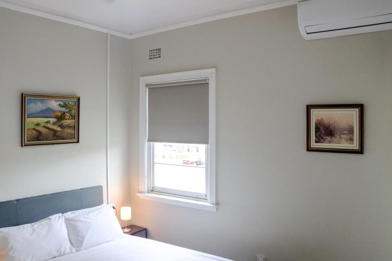 Tates Hotel วินเซอร์ ภายนอก รูปภาพ